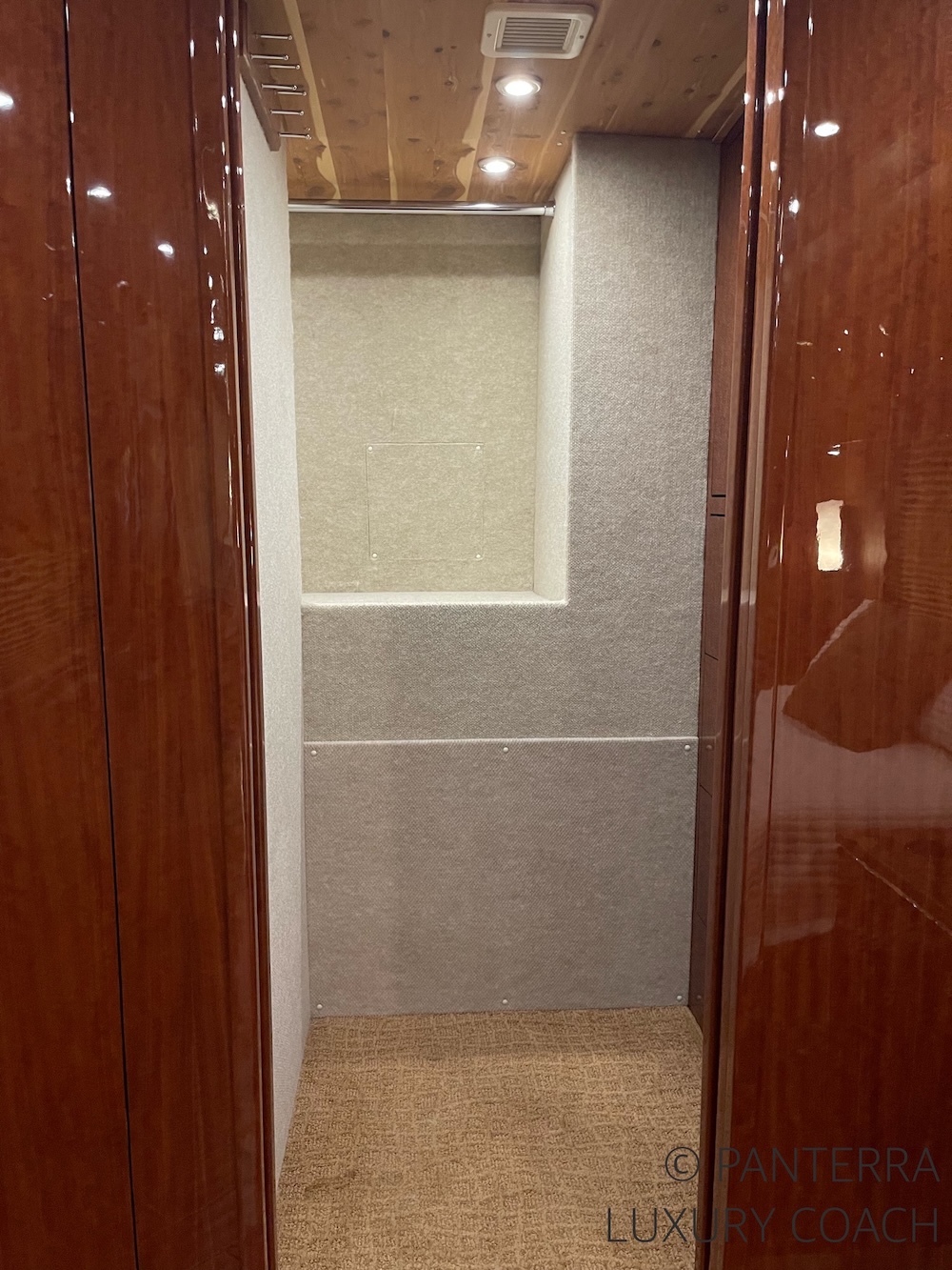 2015 Prevost Millennium X3 For Sale