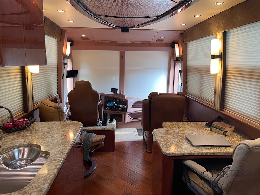 2015 Prevost Millennium X3 For Sale