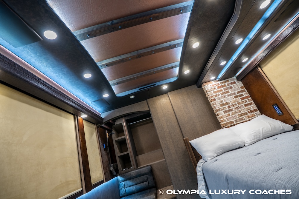 2015 Prevost  X3 For Sale