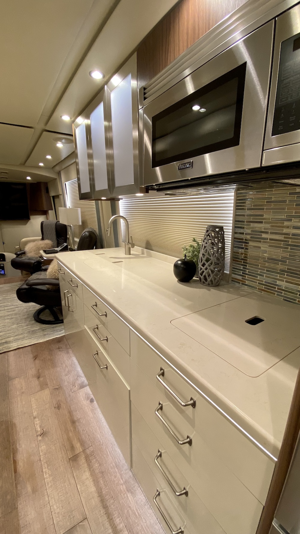 2016 Prevost  eatherlite FH3-45 For Sale