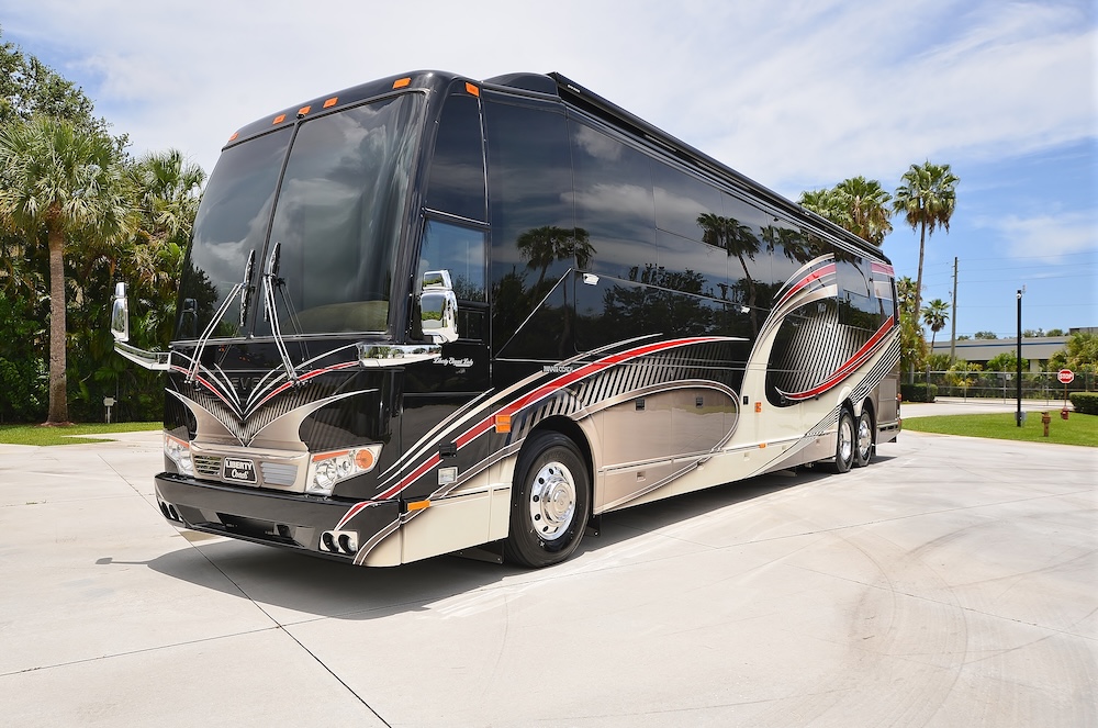 2016 Prevost Liberty H3-45 For Sale