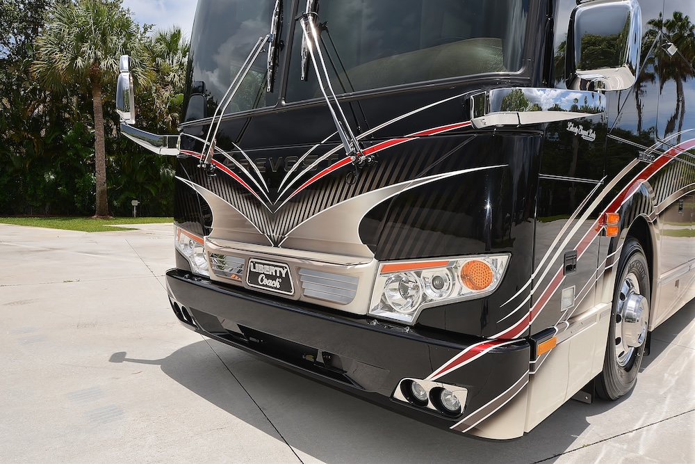 2016 Prevost Liberty H3-45 For Sale