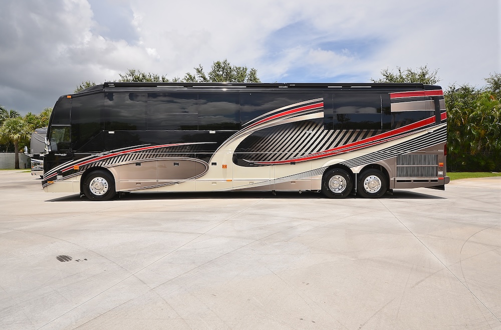 2016 Prevost Liberty H3-45 For Sale