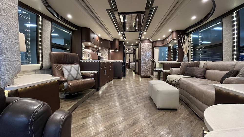 2016 Prevost Liberty H3-45 For Sale