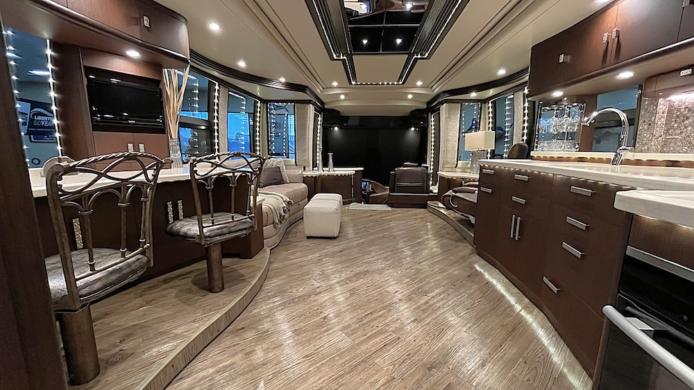 2016 Prevost Liberty H3-45 For Sale