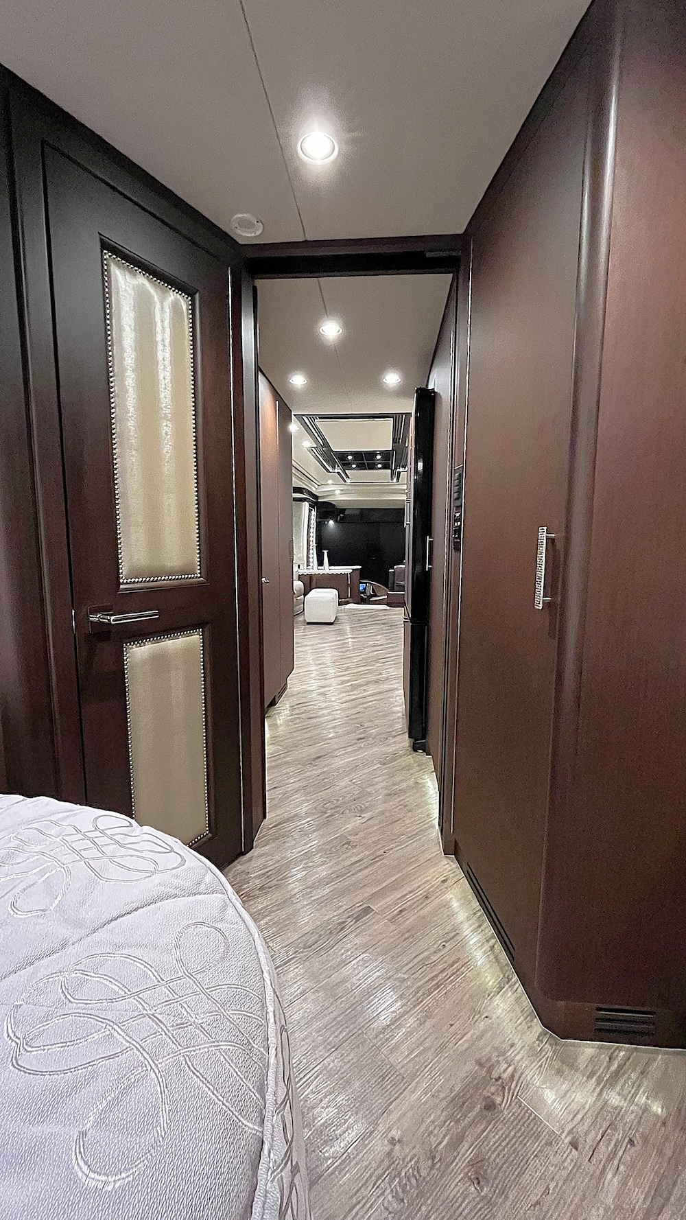 2016 Prevost Liberty H3-45 For Sale