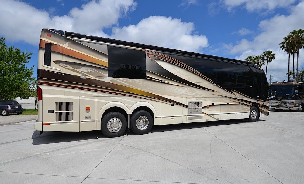 2016 Prevost Liberty H3-45 For Sale