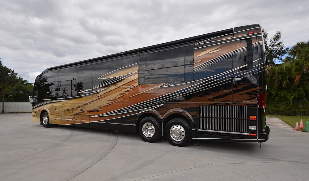 2016 Prevost Liberty H3-45 For Sale