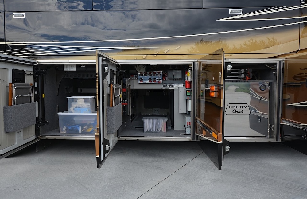 2016 Prevost Liberty H3-45 For Sale