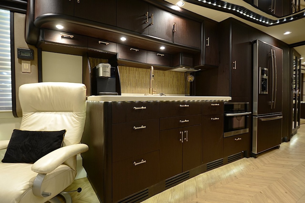 2016 Prevost Liberty H3-45 For Sale