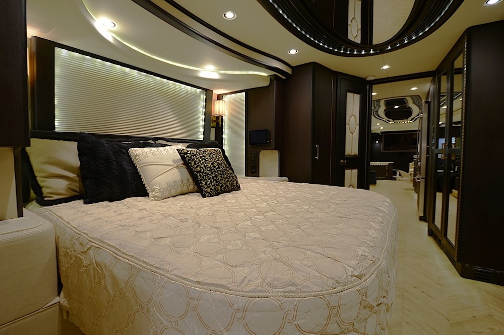 2016 Prevost Liberty H3-45 For Sale