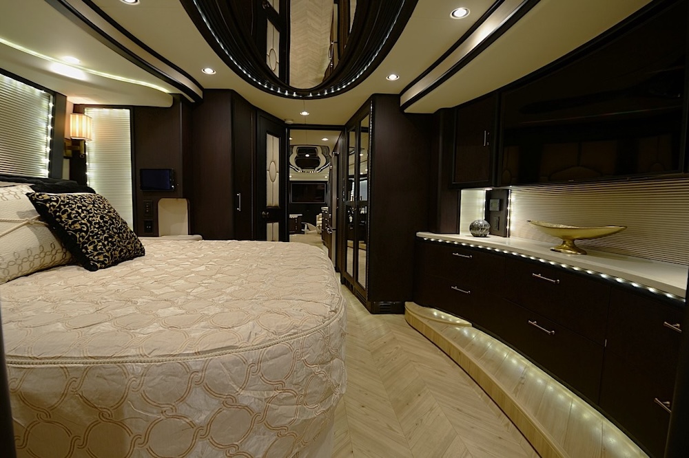 2016 Prevost Liberty H3-45 For Sale