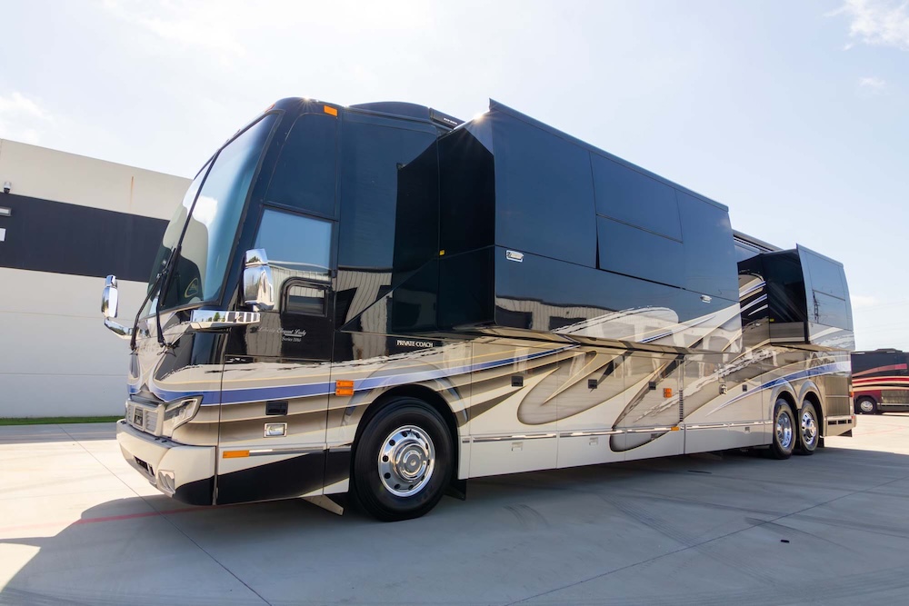 2016 Prevost Liberty  H3-45 For Sale