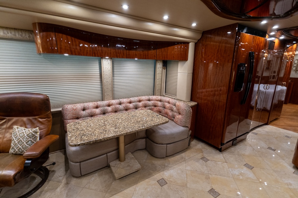 2016 Prevost Millennium H3-45 For Sale