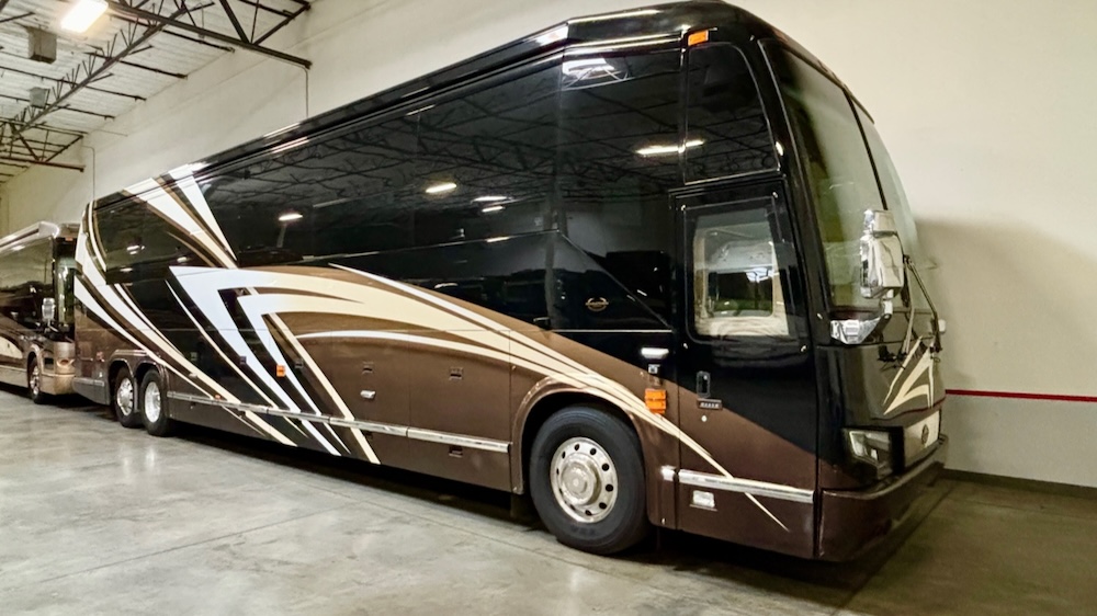 2016 Prevost Marathon H3-45 For Sale