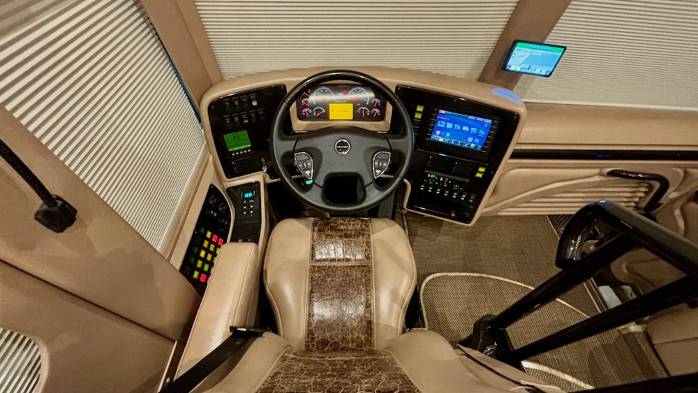 2016 Prevost Marathon H3-45 For Sale