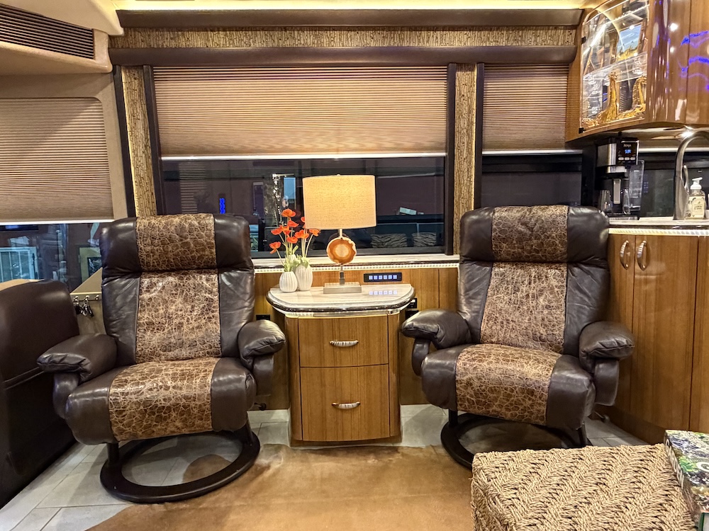2016 Prevost Marathon H3-45 For Sale