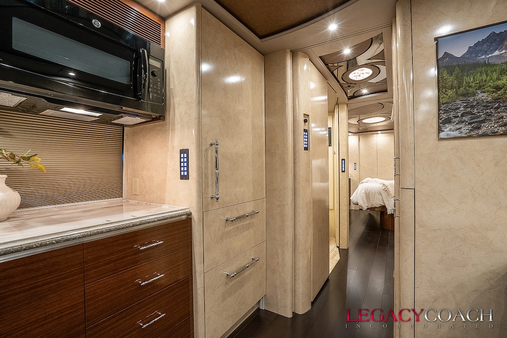 2016 Prevost  Marathon X3 For Sale