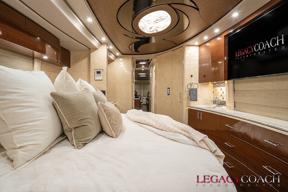 2016 Prevost  Marathon X3 For Sale