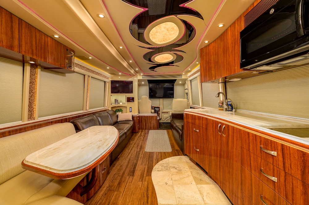 2016 Prevost Marathon X3 For Sale