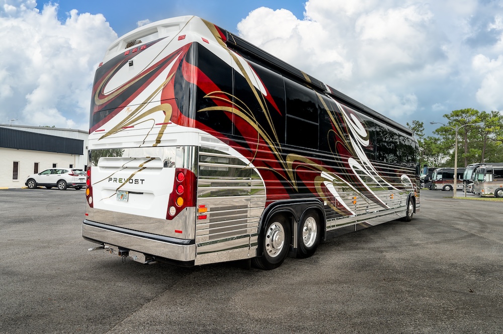 2016 Prevost Marathon X3 For Sale