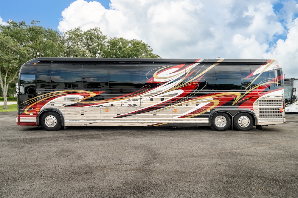 2016 Prevost Marathon X3 For Sale