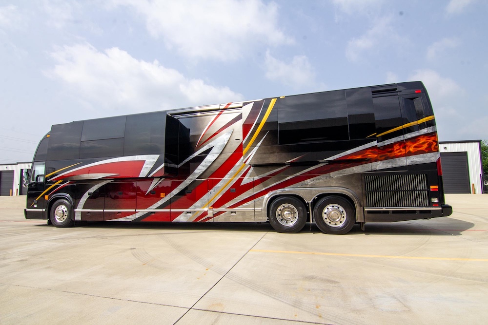2016 Prevost Marathon H3-45 For Sale