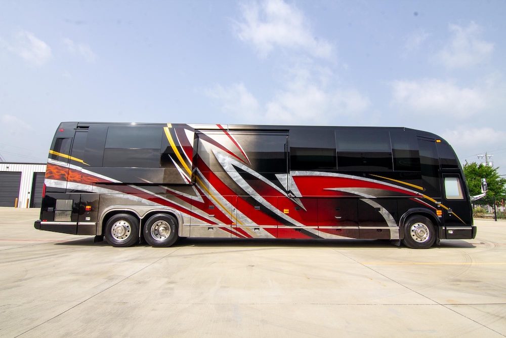 2016 Prevost Marathon H3-45 For Sale
