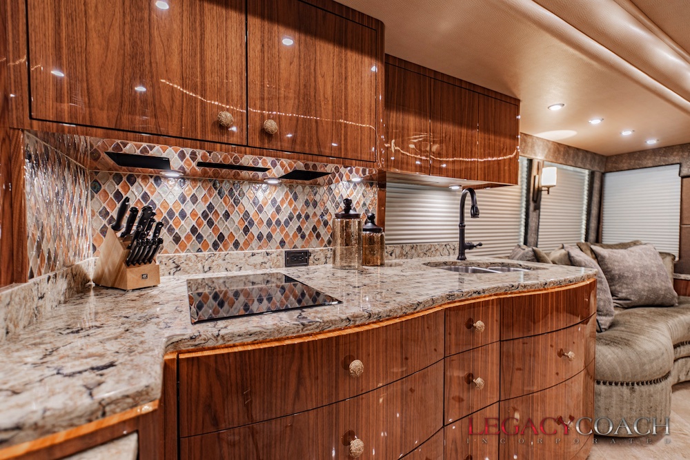 2016 Prevost Millennium H3-45 For Sale