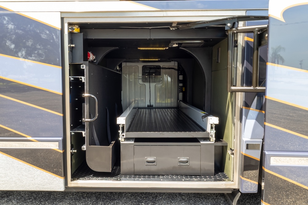 2016 Prevost Millennium H3-45 For Sale
