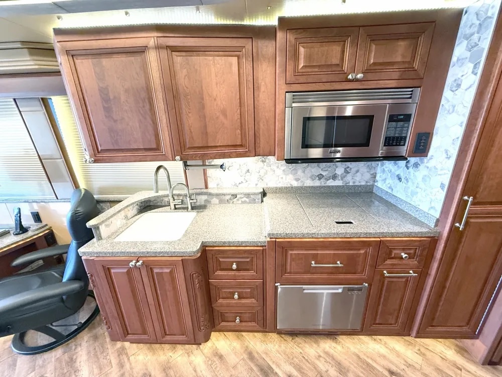 2017 Prevost Emerald X3 For Sale