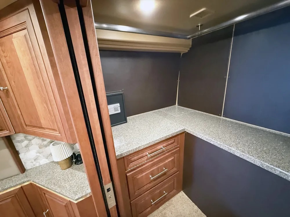 2017 Prevost Emerald X3 For Sale