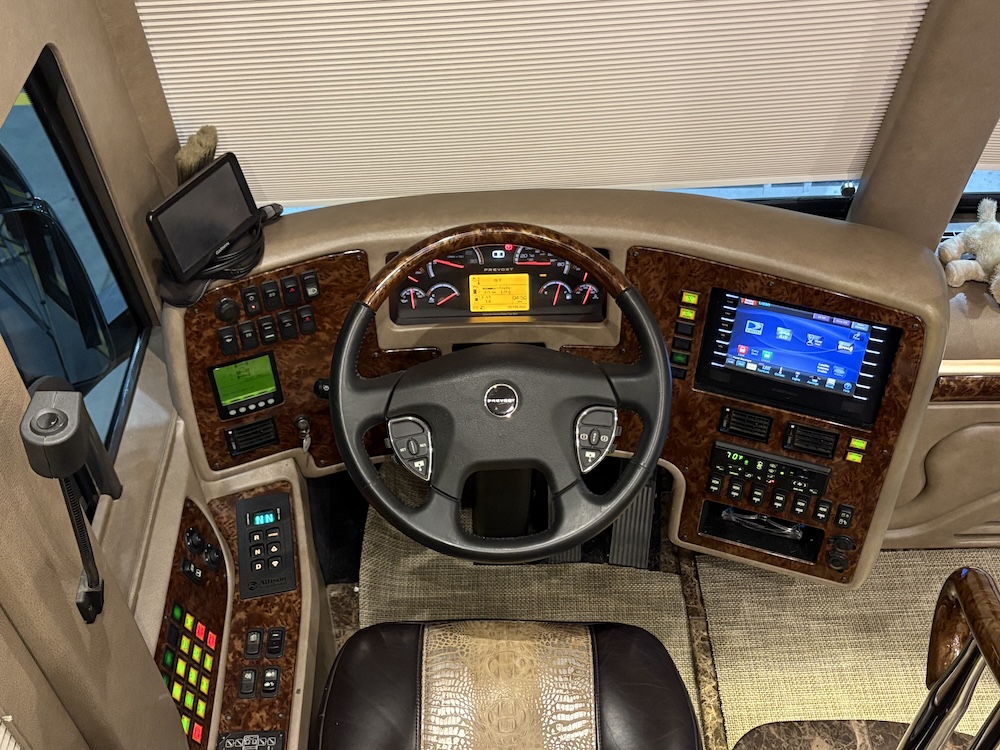 2017 Prevost Marathon H3-45 For Sale