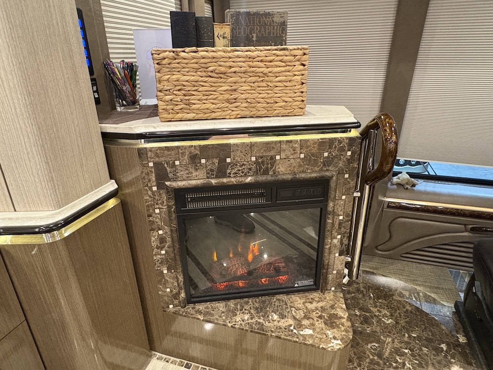 2017 Prevost Marathon H3-45 For Sale