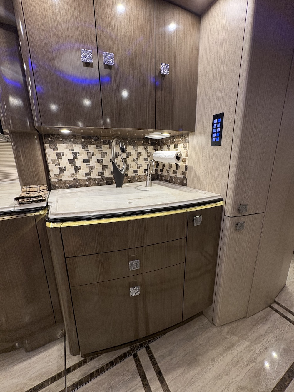 2017 Prevost Marathon H3-45 For Sale