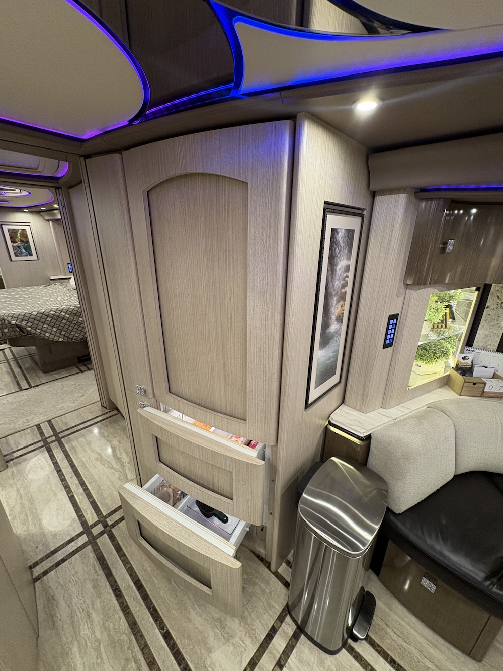 2017 Prevost Marathon H3-45 For Sale