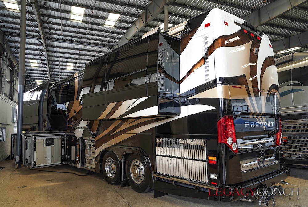 2017 Prevost Marathon H3-45 For Sale