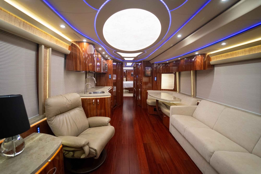 2017 Prevost Marathon H3-45 For Sale