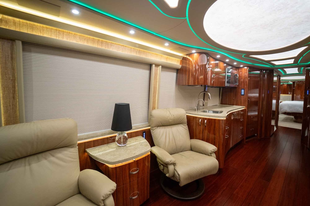 2017 Prevost Marathon H3-45 For Sale