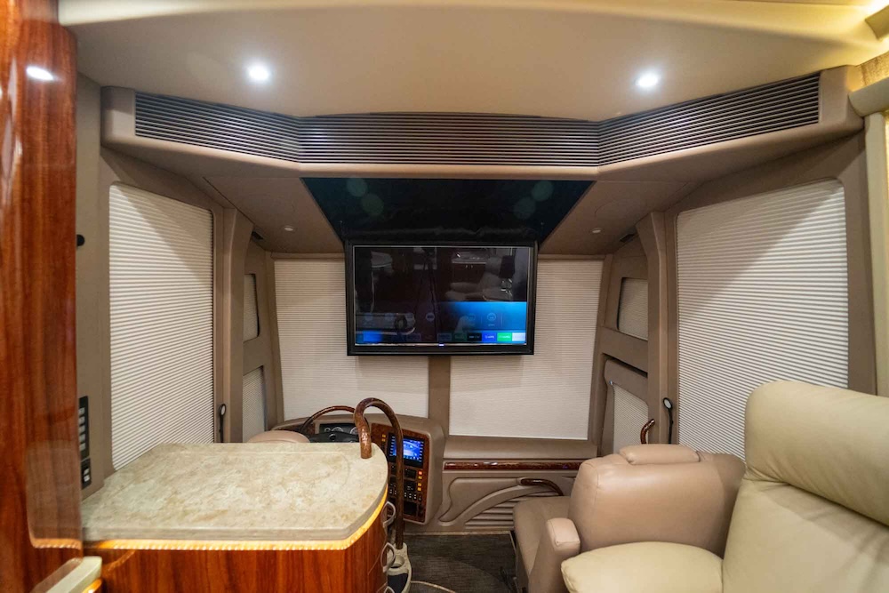 2017 Prevost Marathon H3-45 For Sale