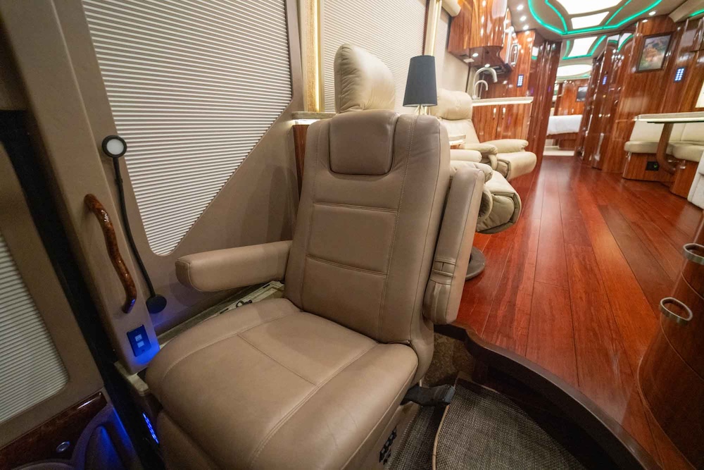 2017 Prevost Marathon H3-45 For Sale