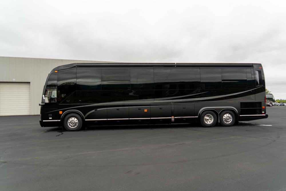 2017 Prevost Marathon H3-45 For Sale