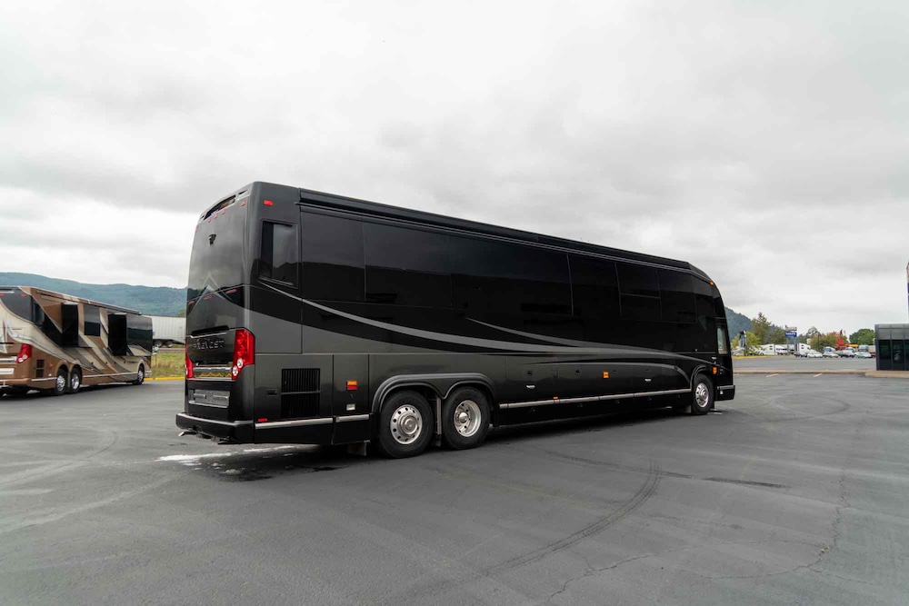 2017 Prevost Marathon H3-45 For Sale