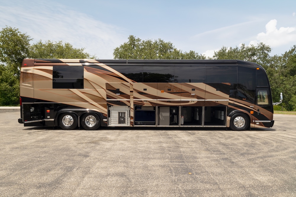 2017 Prevost Marathon H3-45 For Sale