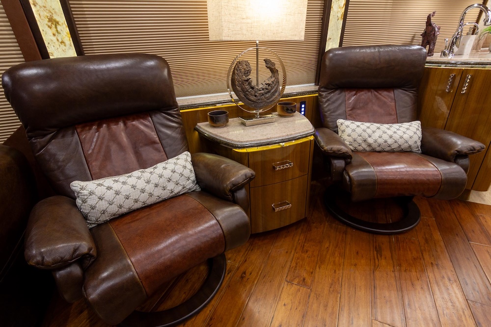 2017 Prevost Marathon H3-45 For Sale