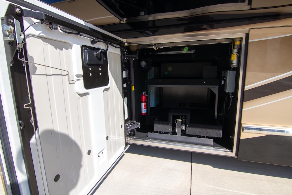 2017 Prevost Marathon H3-45 For Sale