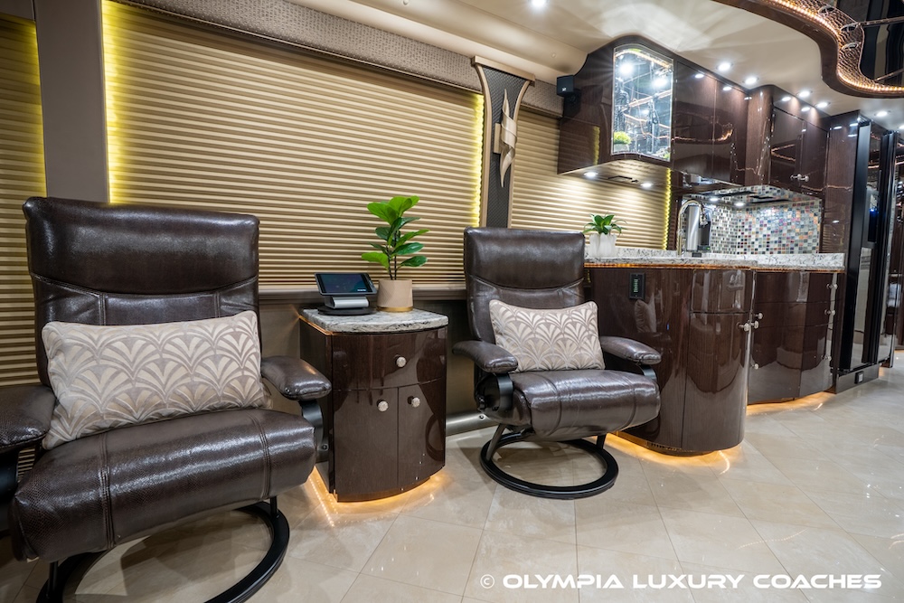 2017 Prevost Millennium H3-45 For Sale