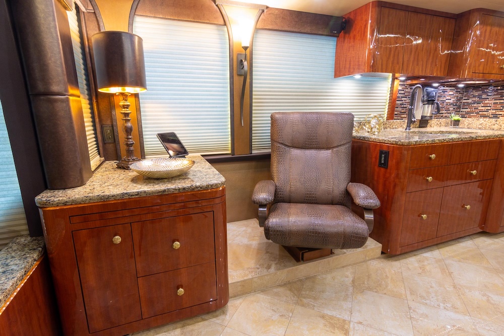 2017 Prevost Millennium H3-45 For Sale