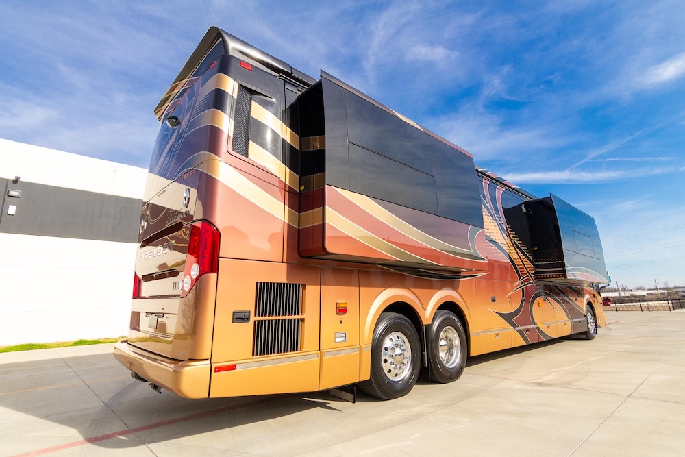 2017 Prevost Millennium H3-45 For Sale