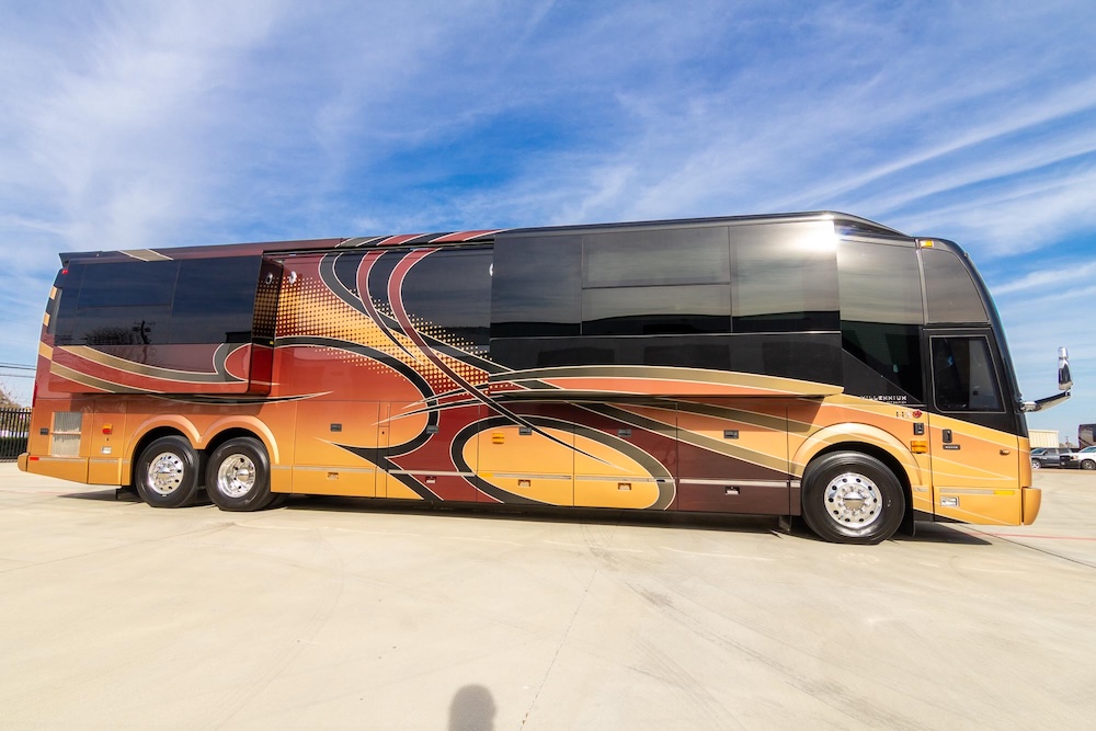 2017 Prevost Millennium H3-45 For Sale